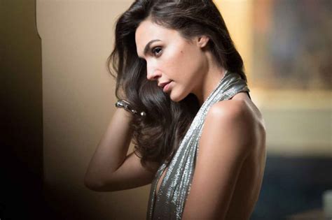 Gal Gadot bamboo perfume